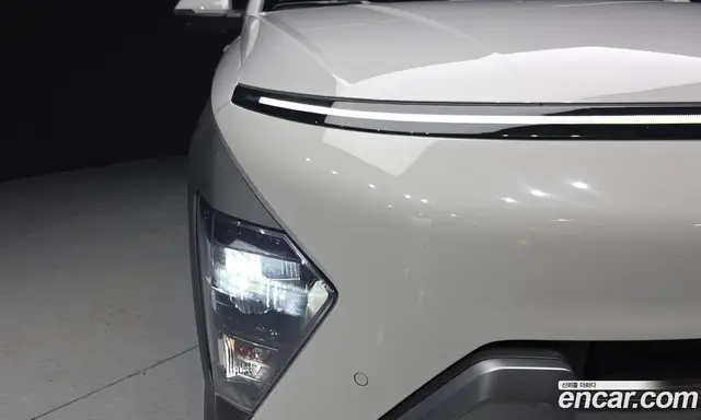 Hyundai Kona 2025 1.6 автомат (гидро), миниатюра 8