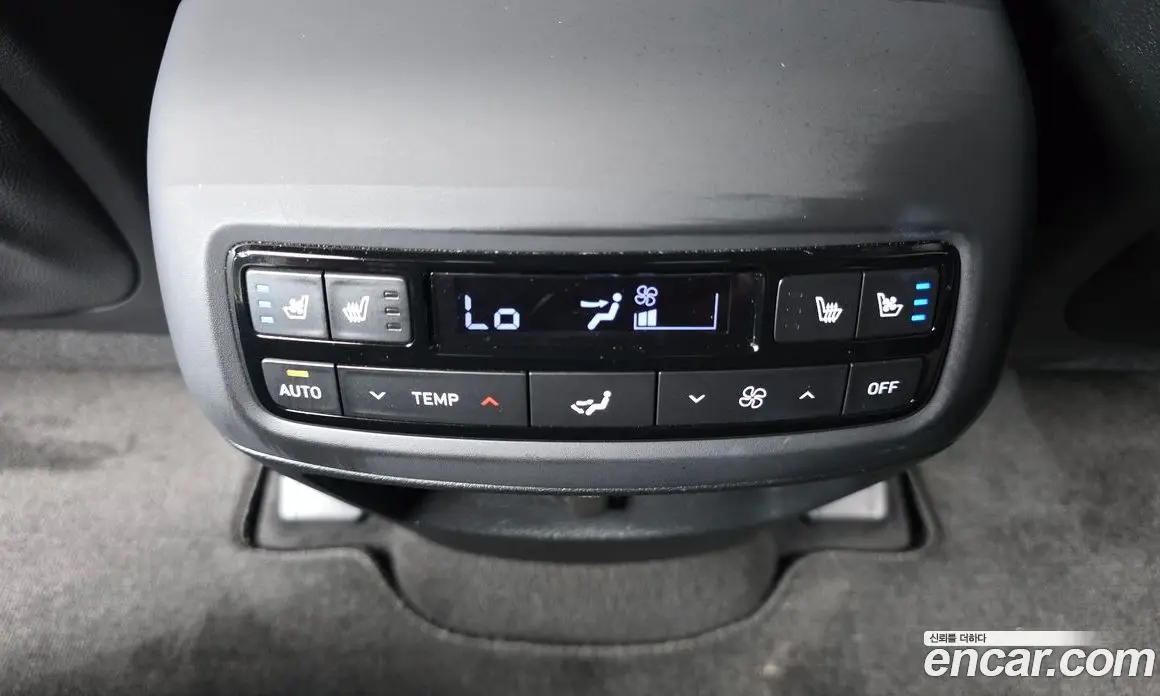 Hyundai Palisade 2024 2.2 автомат (гидро), фото 35