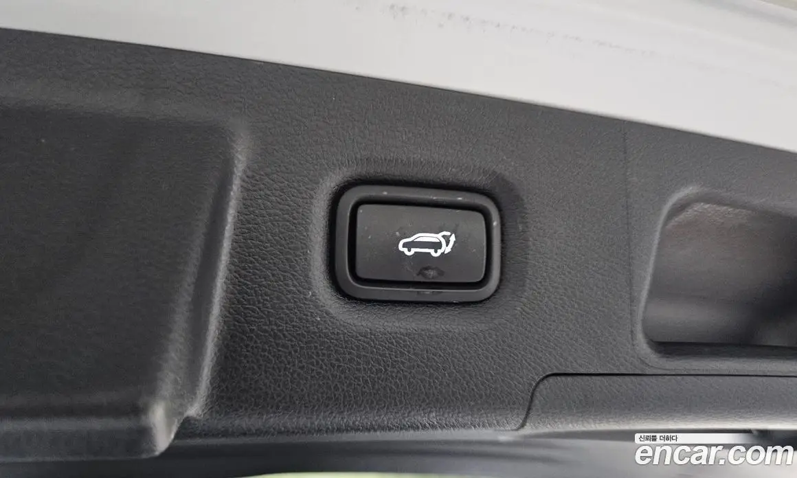 Hyundai Santa Fe 2022 2.2 автомат (гидро), фото 21