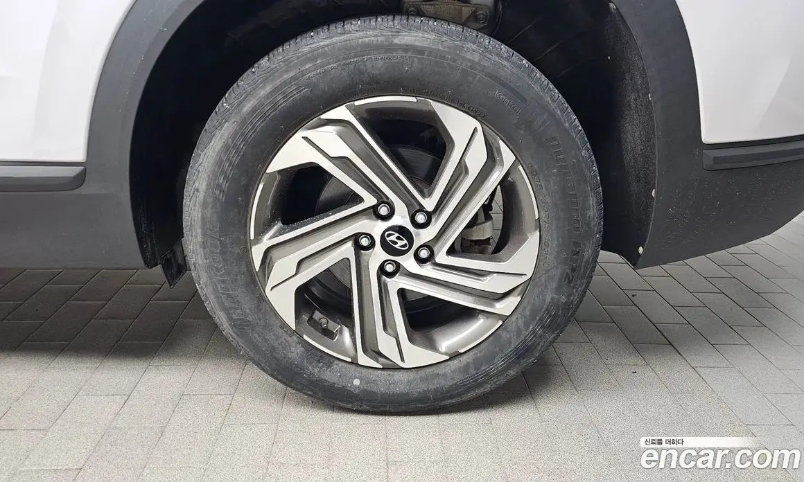 Hyundai Santa Fe 2022 2.2 автомат (гидро), фото 7
