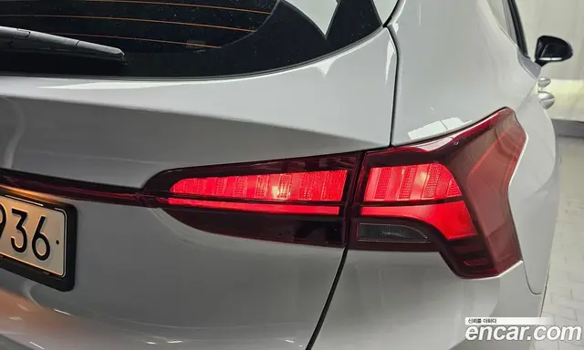 Hyundai Santa Fe 2022 2.2 автомат (гидро), миниатюра 9