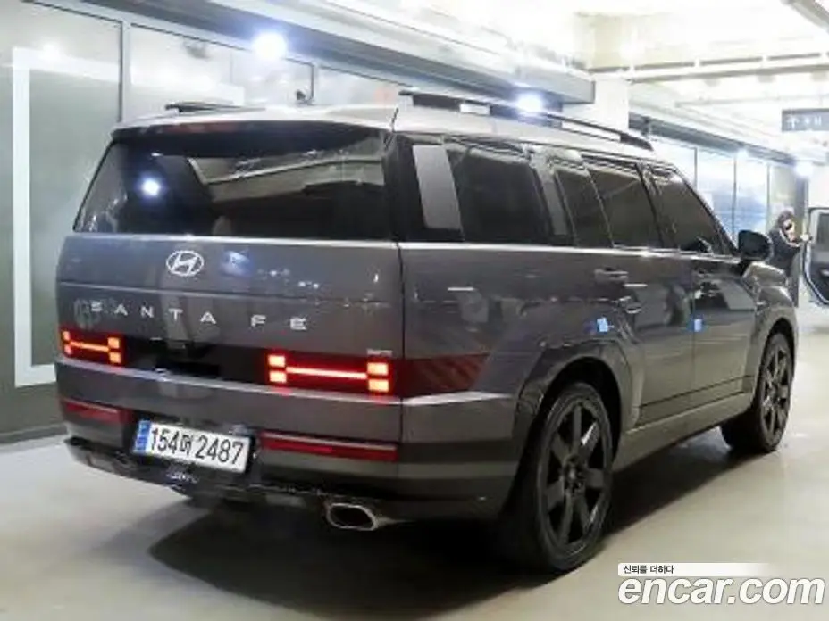 Hyundai Santa Fe 2023 2.5 автомат (гидро), фото 4