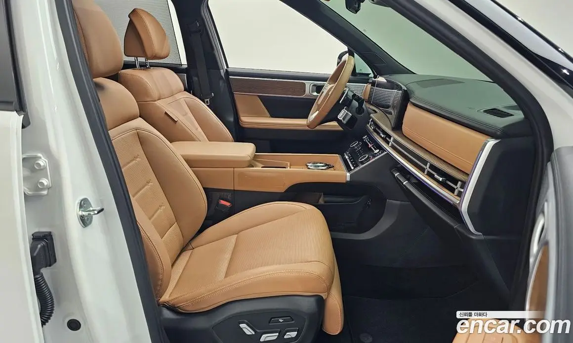 Hyundai Santa Fe 2023 2.5 автомат (гидро), фото 16