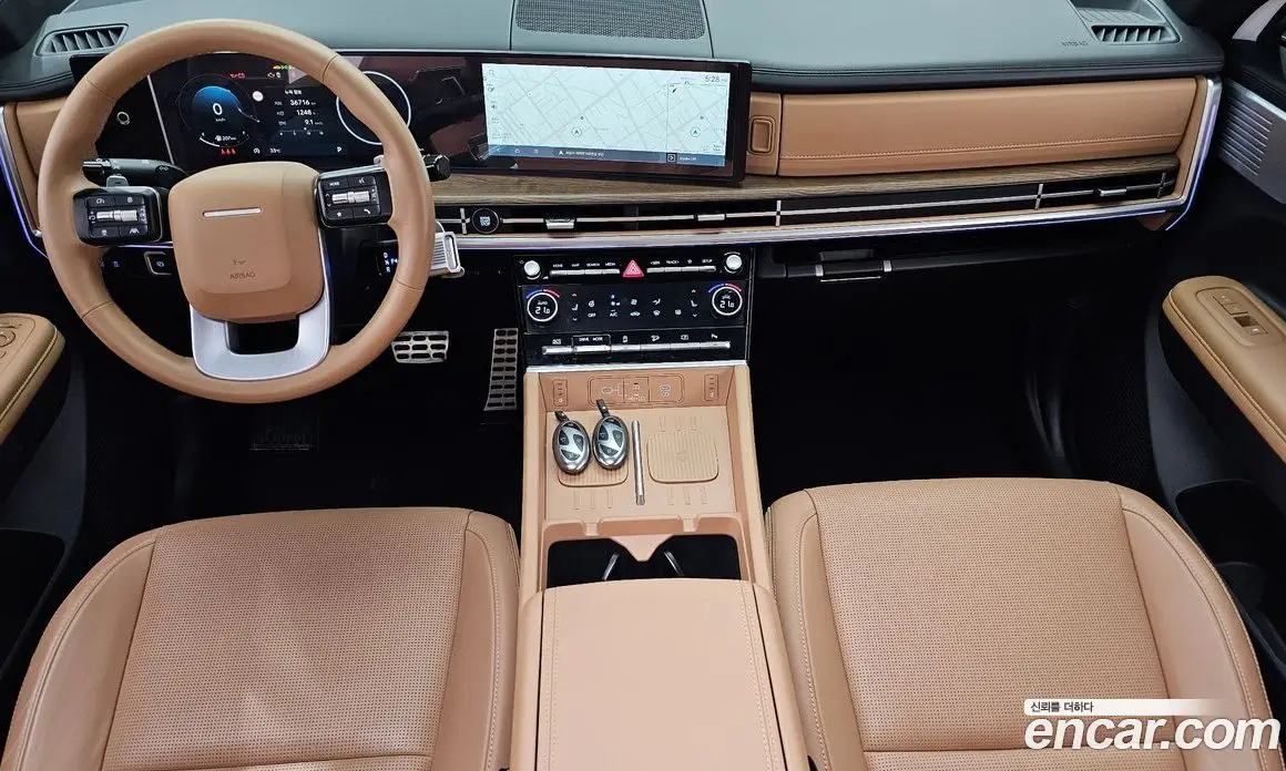 Hyundai Santa Fe 2023 2.5 автомат (гидро), фото 9