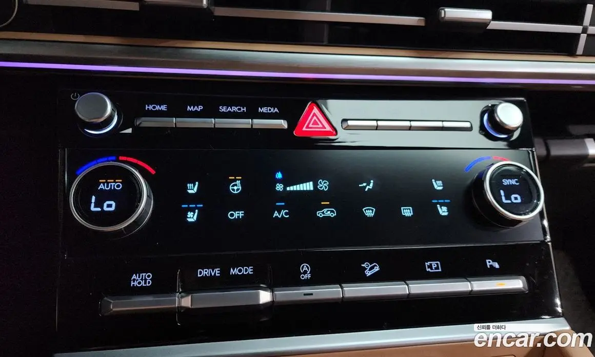 Hyundai Santa Fe 2025 2.5 автомат (гидро), фото 21