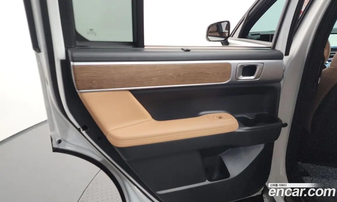 Hyundai Santa Fe 2025 2.5 автомат (гидро), фото 30