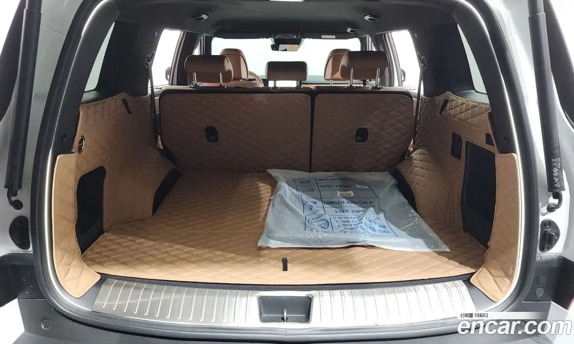 Hyundai Santa Fe 2025 2.5 автомат (гидро), фото 34