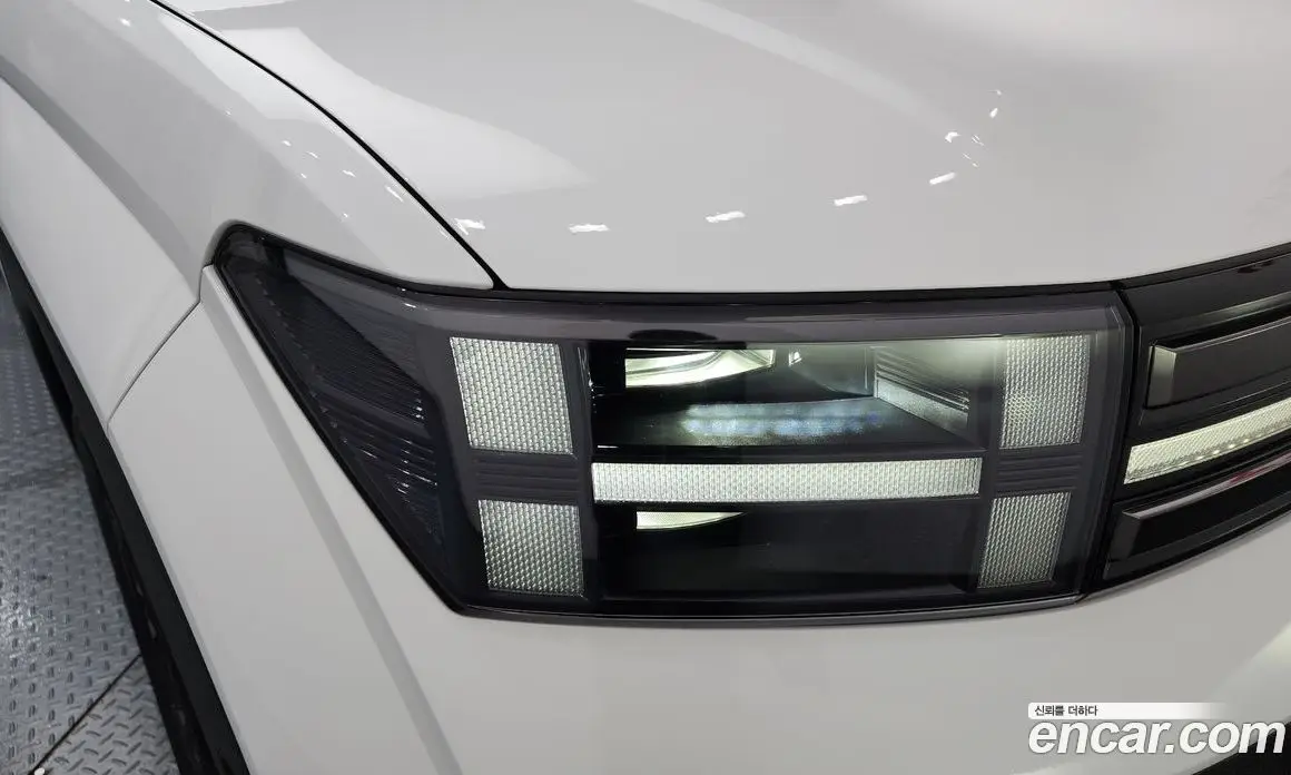 Hyundai Santa Fe 2025 2.5 автомат (гидро), фото 8