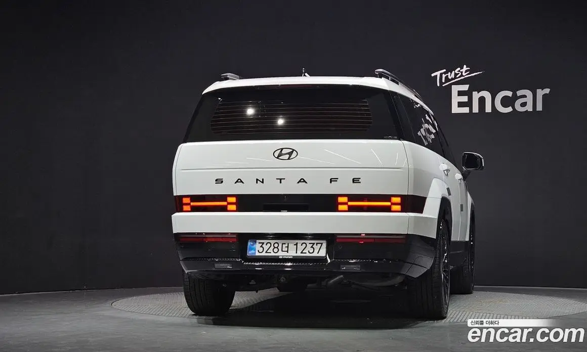 Hyundai Santa Fe 2025 1.6 автомат (гидро), фото 3