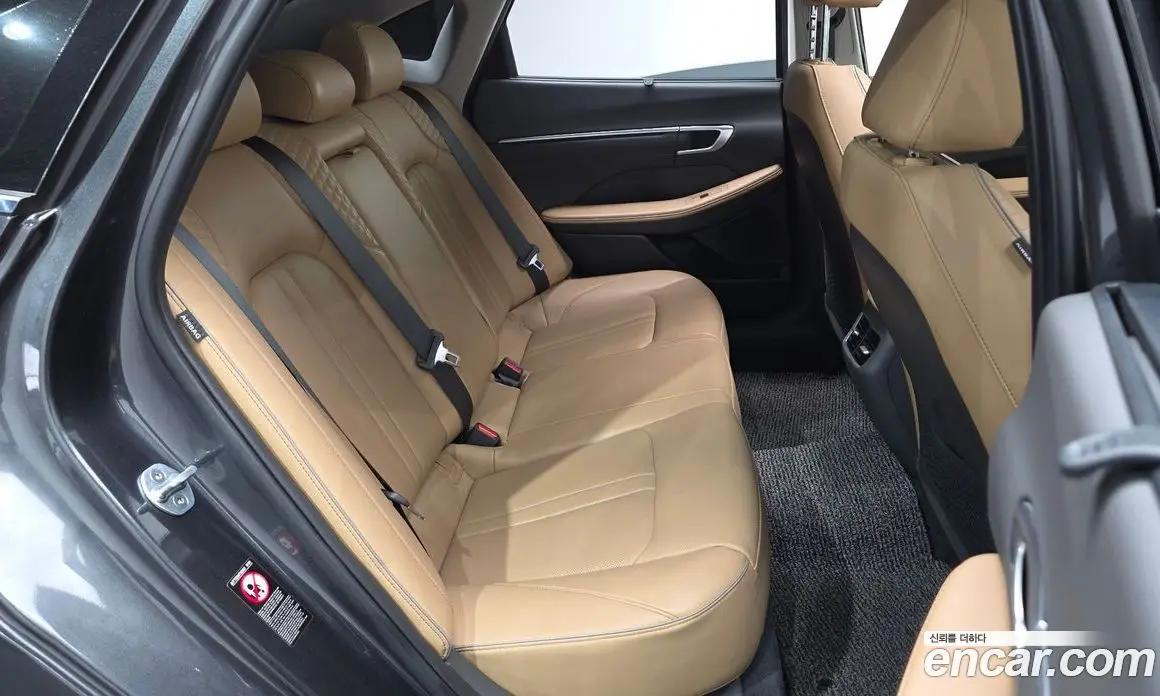 Hyundai Sonata 2020 2.0 автомат (гидро), фото 12