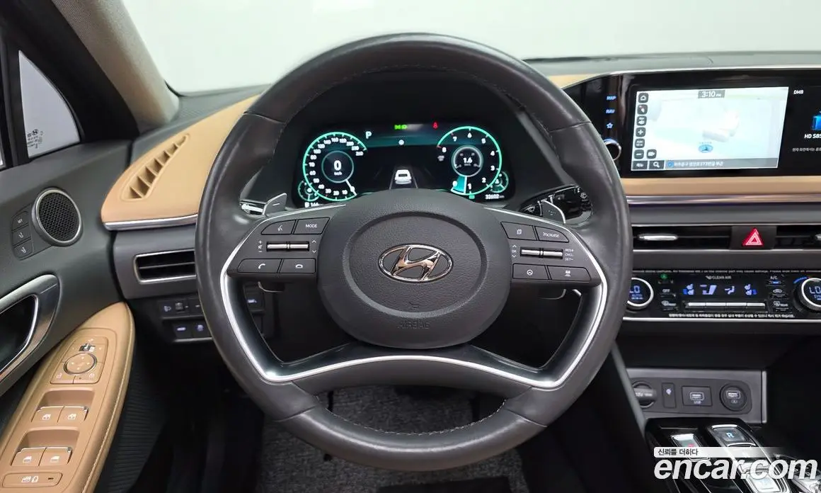 Hyundai Sonata 2020 2.0 автомат (гидро), фото 13