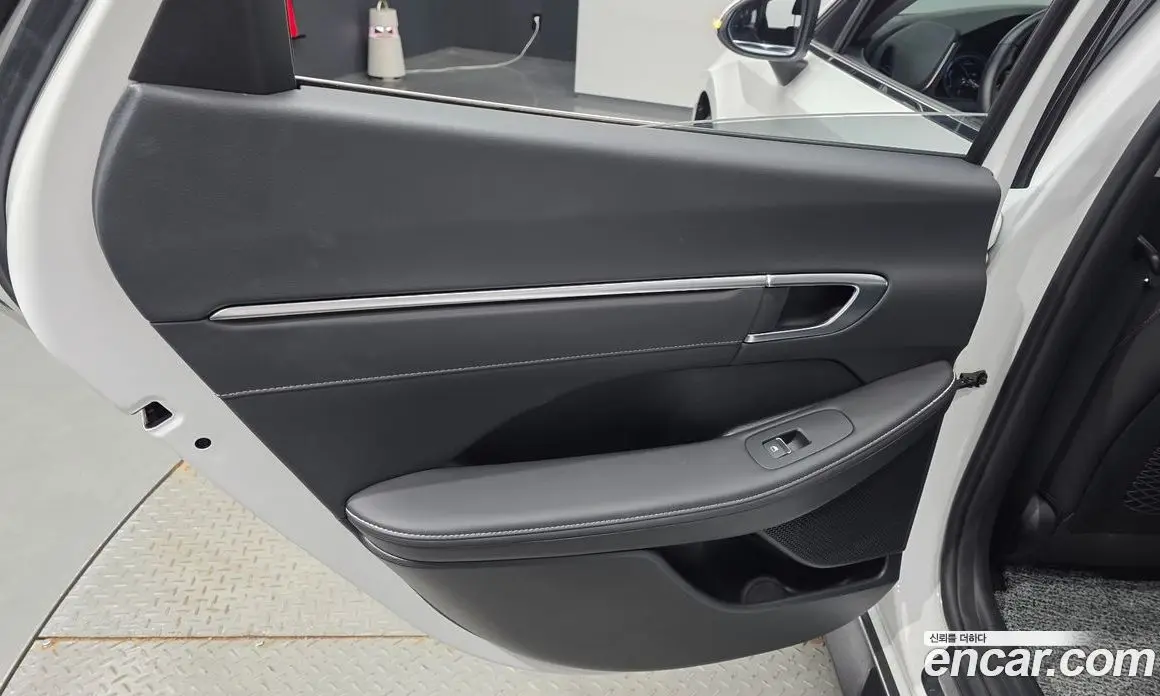 Hyundai Sonata 2021 2.0 автомат (гидро), фото 15