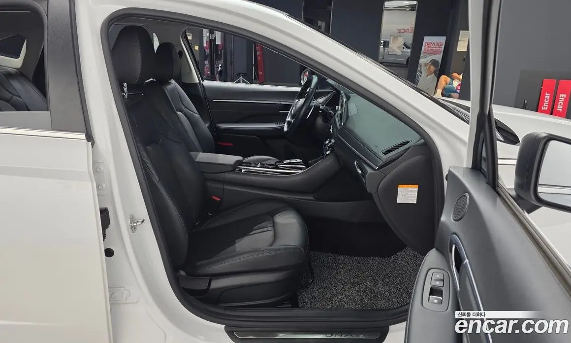Hyundai Sonata 2021 2.0 автомат (гидро), фото 16