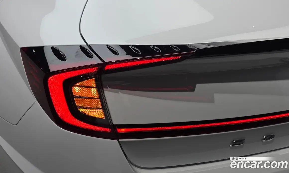 Hyundai Sonata 2021 2.0 автомат (гидро), фото 9