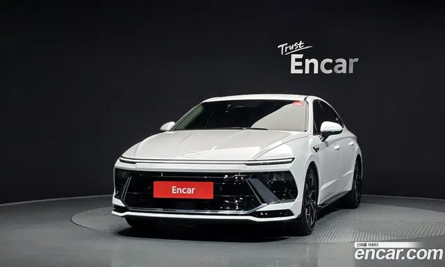 Hyundai Sonata 2024 1.6 автомат (гидро), миниатюра 3