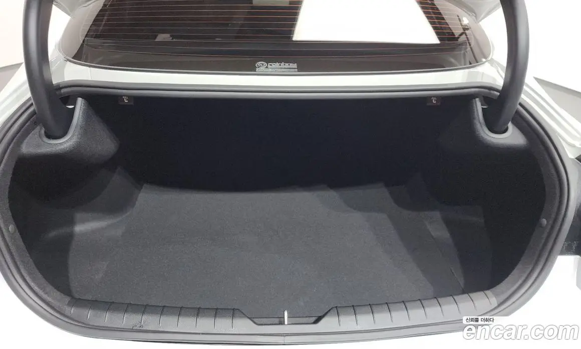 Hyundai Sonata 2026 1.6 автомат (гидро), фото 26