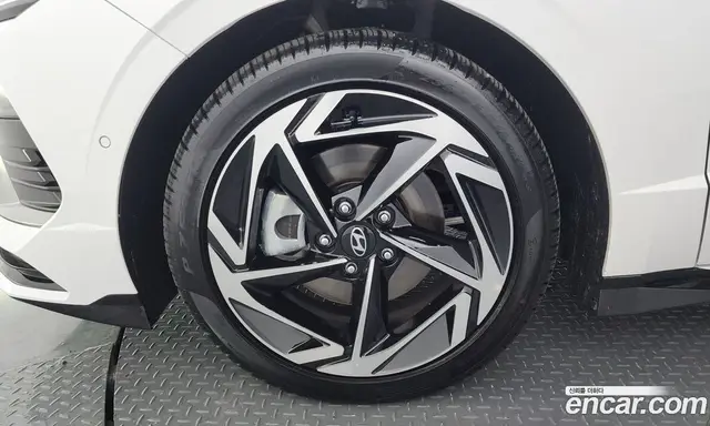 Hyundai Sonata 2026 1.6 автомат (гидро), миниатюра 5