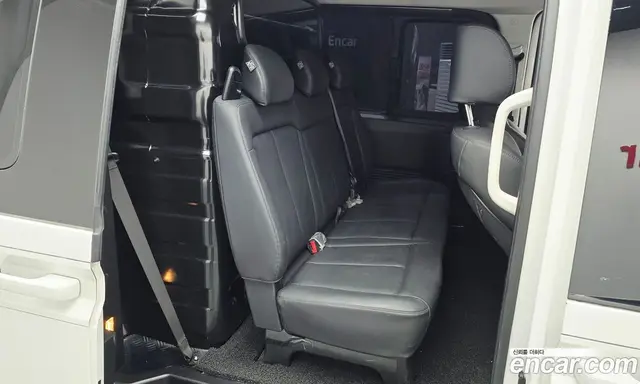 Hyundai Staria 2023 2.2 автомат (гидро), миниатюра 11