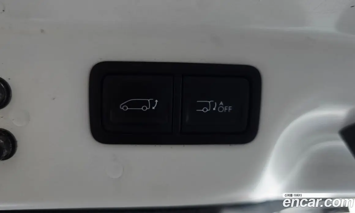 Hyundai Staria 2023 2.2 автомат (гидро), фото 18