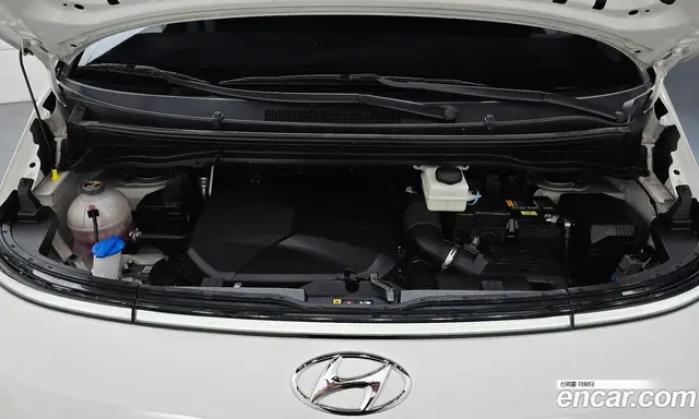 Hyundai Staria 2023 2.2 автомат (гидро), миниатюра 6