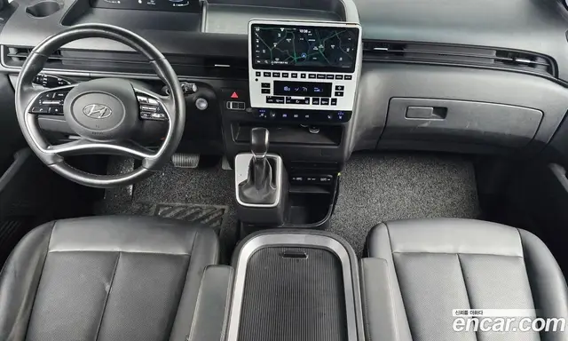 Hyundai Staria 2023 2.2 автомат (гидро), миниатюра 7