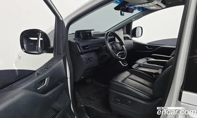 Hyundai Staria 2023 2.2 автомат (гидро), миниатюра 10