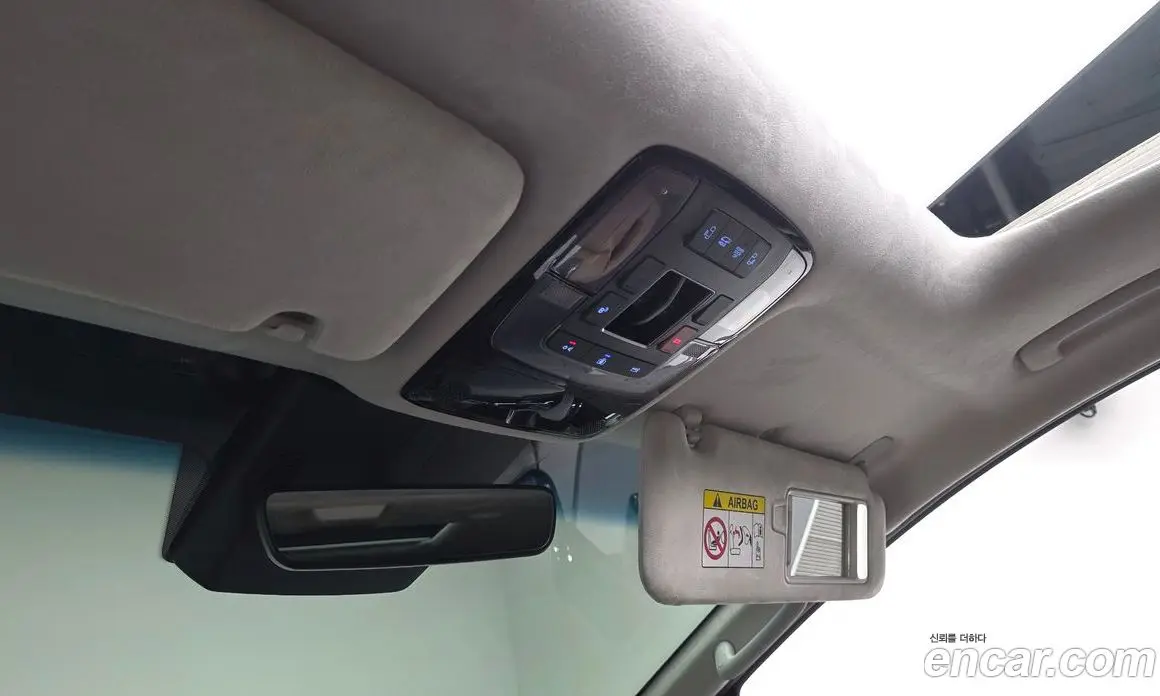 Hyundai Staria 2024 1.6 автомат (гидро), фото 24