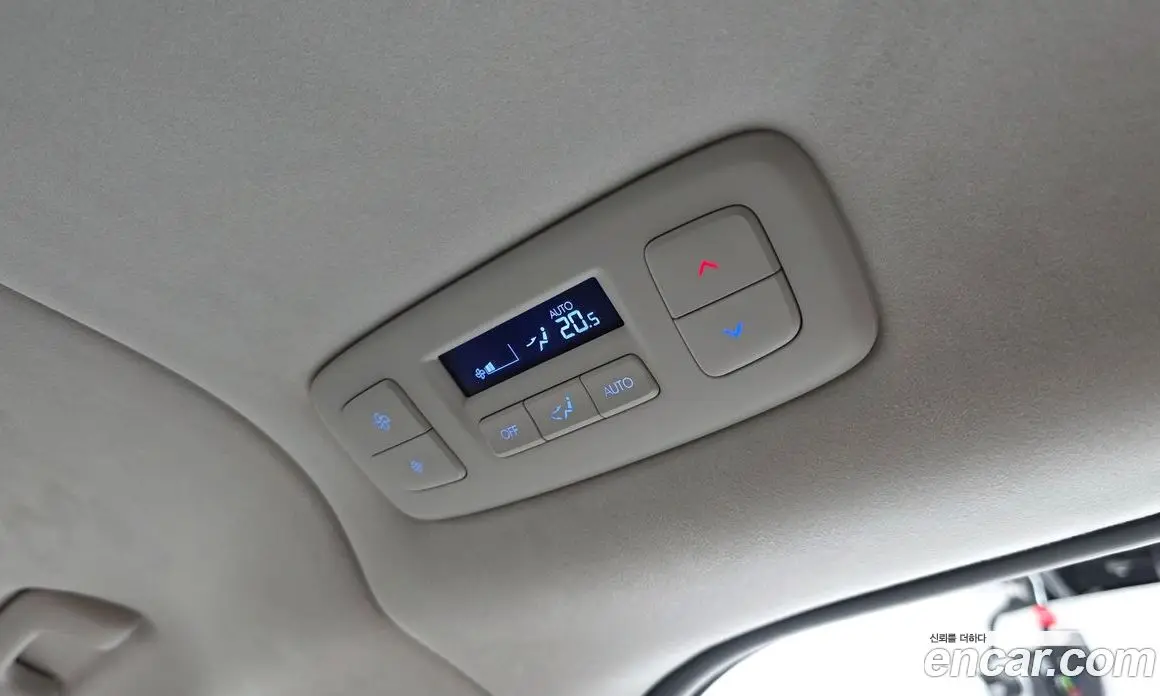 Hyundai Staria 2024 1.6 автомат (гидро), фото 31