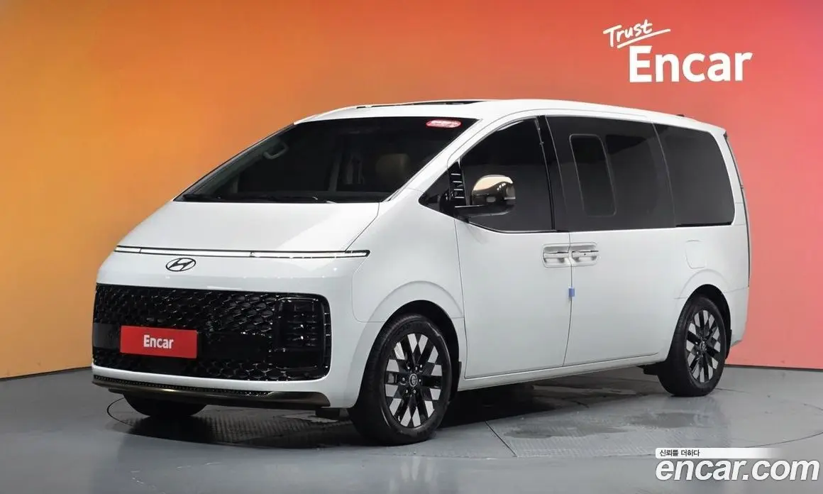 Hyundai Staria 2024 1.6 автомат (гидро), фото 41
