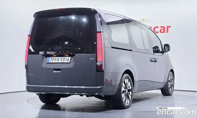 Hyundai Staria 2025 2.2 автомат (гидро), миниатюра 2