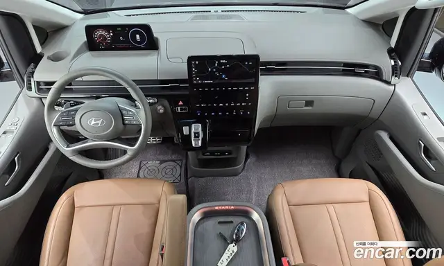 Hyundai Staria 2025 2.2 автомат (гидро), миниатюра 7