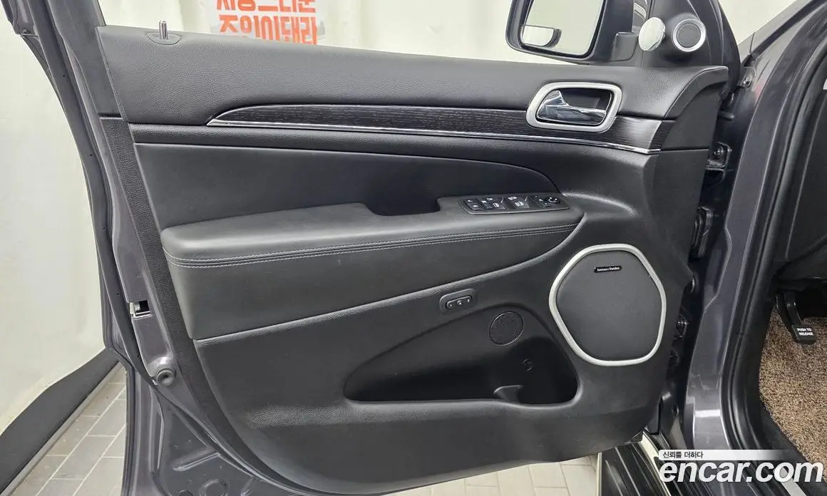 Jeep Cherokee 2021 3.6 автомат (гидро), фото 14