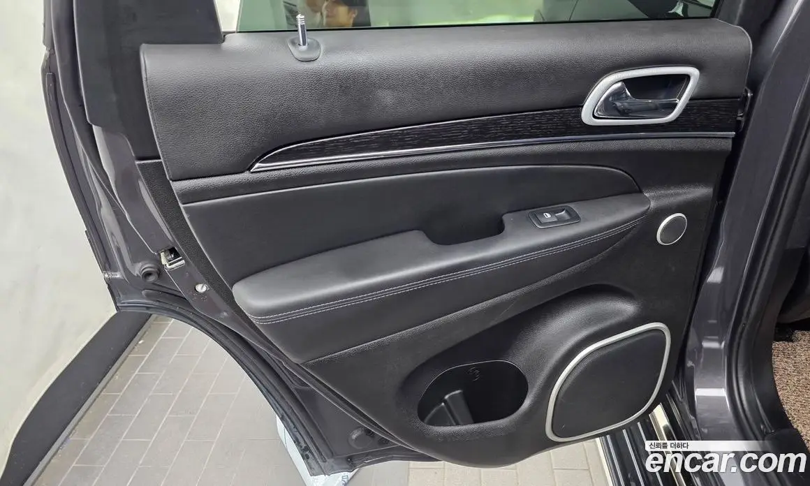 Jeep Cherokee 2021 3.6 автомат (гидро), фото 15