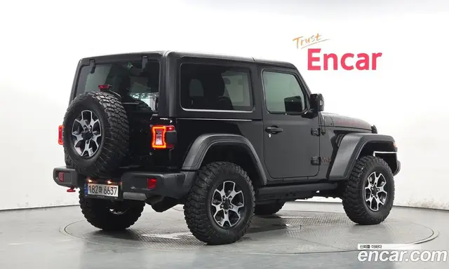 Jeep Wrangler 2023 2.0 автомат (гидро), миниатюра 1