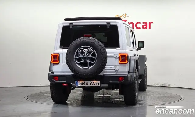 Jeep Wrangler 2024 2.0 автомат (гидро), миниатюра 4