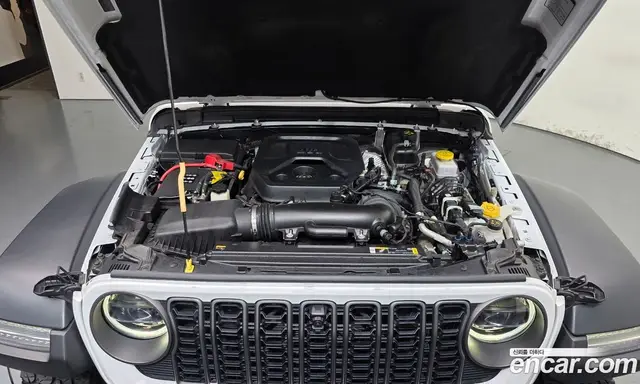 Jeep Wrangler 2024 2.0 автомат (гидро), миниатюра 6