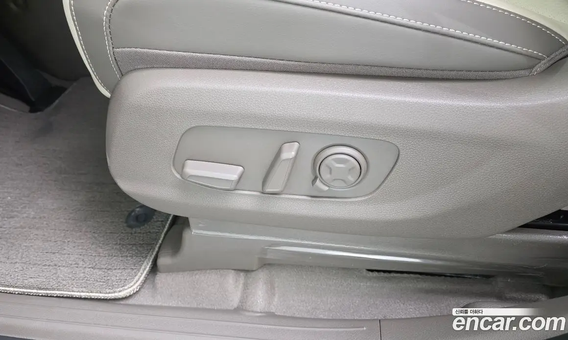 Kia Carnival 2025 3.5 автомат (гидро), фото 34