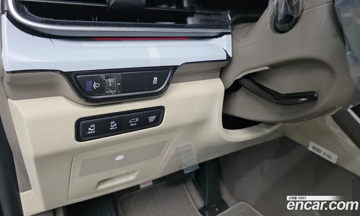 Kia Carnival 2026 1.6 автомат (гидро), фото 29