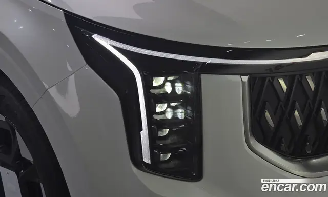 Kia Carnival 2026 1.6 автомат (гидро), миниатюра 8