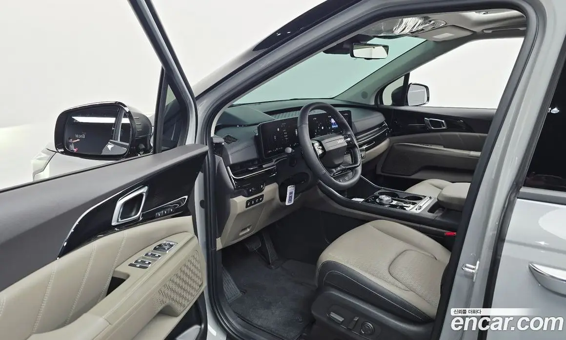 Kia Carnival 2026 1.6 автомат (гидро), фото 13