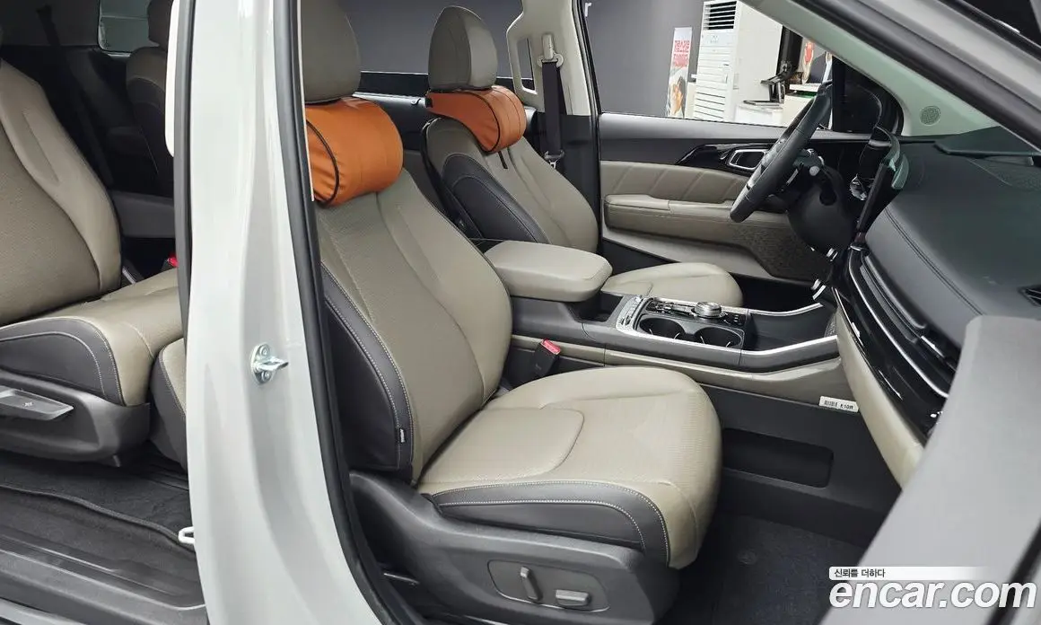 Kia Carnival 2026 1.6 автомат (гидро), фото 16