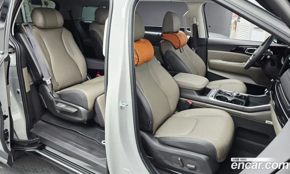 Kia Carnival 2026 1.6 автомат (гидро), фото 28