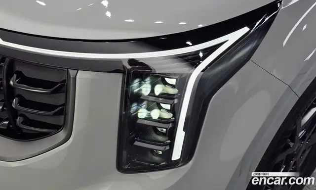 Kia Carnival 2026 1.6 автомат (гидро), миниатюра 8