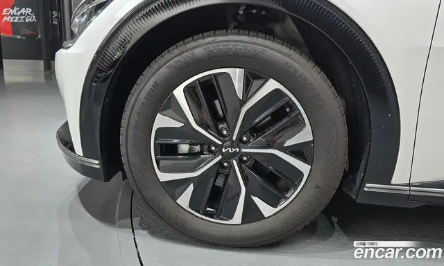 Kia EV6 2022 0.1 автомат (гидро), миниатюра 5