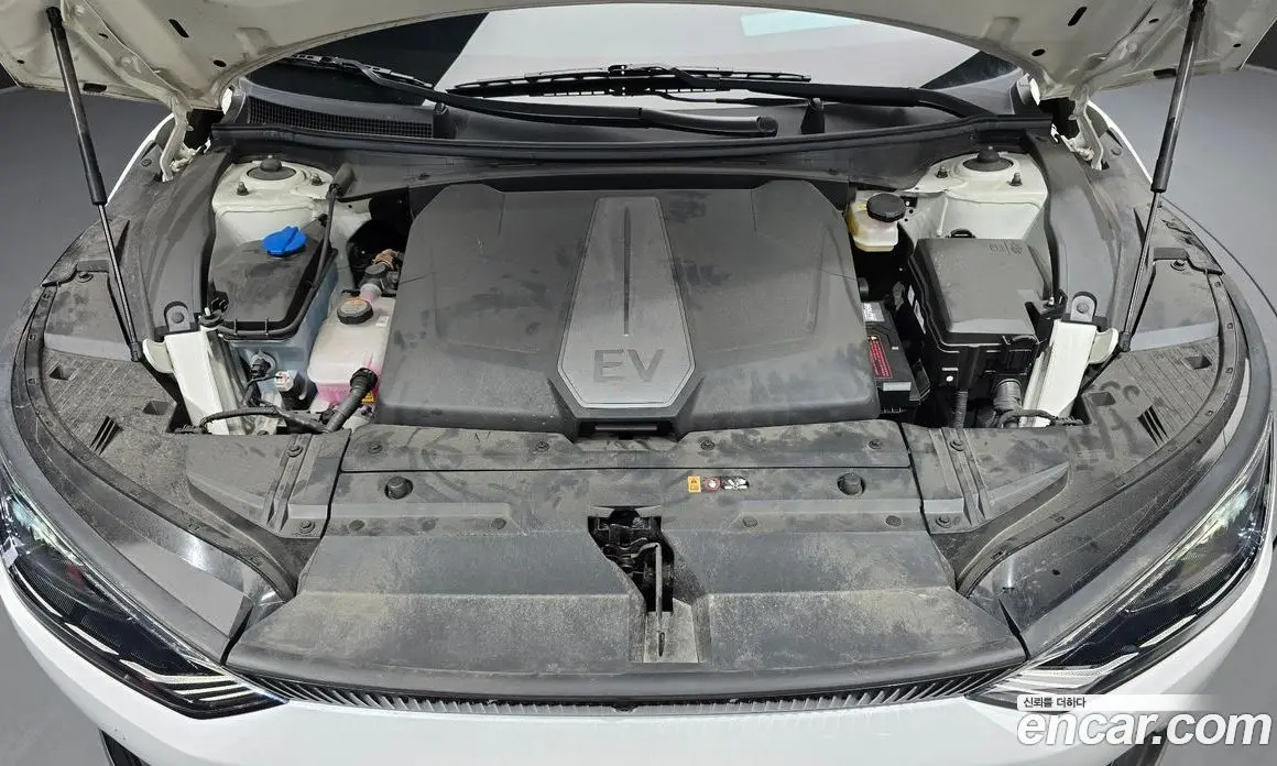 Kia EV6 2022 0.1 автомат (гидро), фото 6