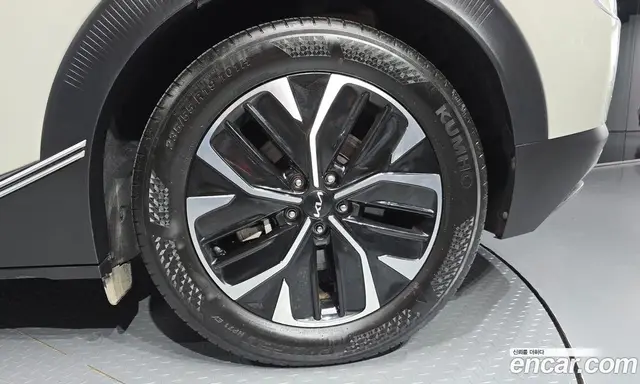 Kia EV6 2023 0.1 автомат (гидро), миниатюра 7