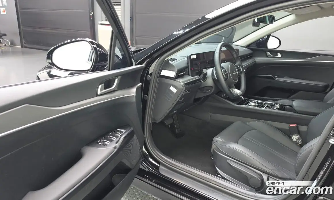 Kia K5 (Optima) 2024 1.6 автомат (гидро), фото 13