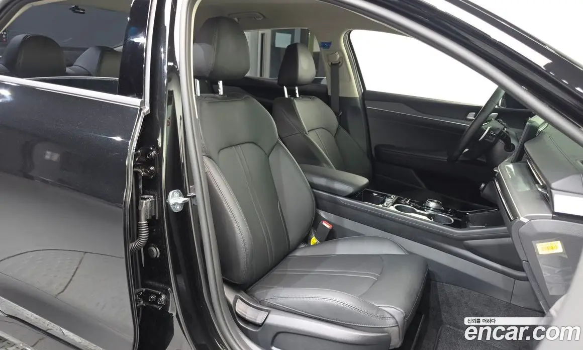 Kia K5 (Optima) 2024 1.6 автомат (гидро), фото 16