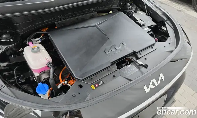 Kia Niro 2023 0.2 автомат (гидро), миниатюра 6