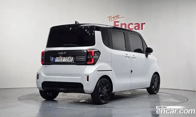 Kia Ray 2023 1.0 автомат (гидро), миниатюра 2